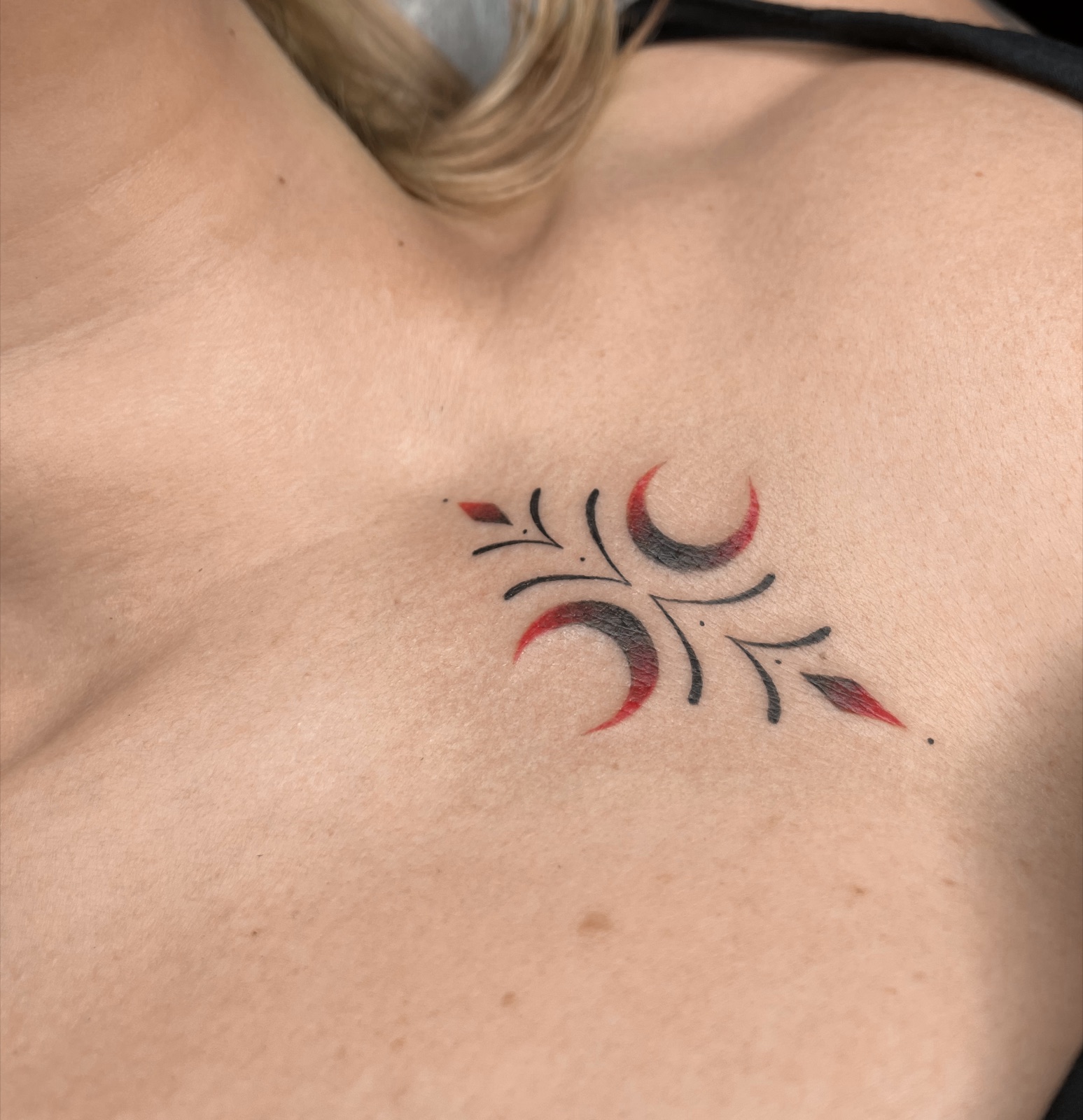Gerda Ra Tattoo · Fine line